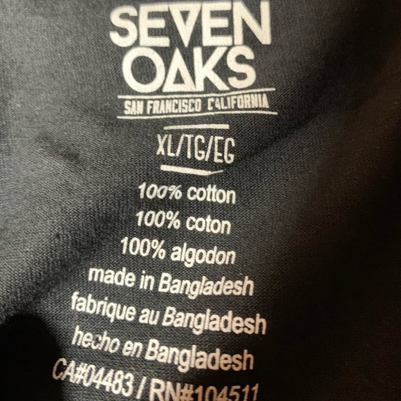 Dear Santa it wasn’t me Christmas T-shirt New NWT - Picture 6 of 6